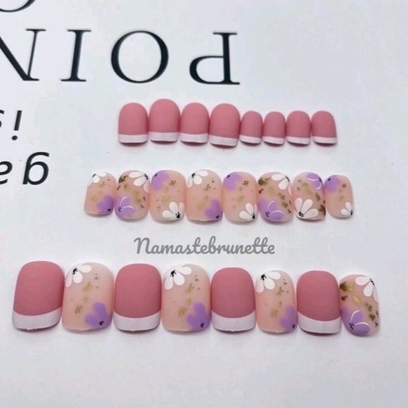 Floral Pink Matte Press On Nails - Picture 8 of 17